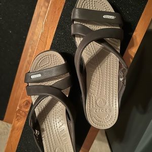 Crocs with 4 inch heel. Gently worn and stylish